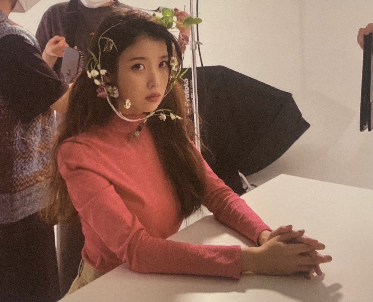 cypherjieun's tweet image. A thread of iu photos from iu documentary