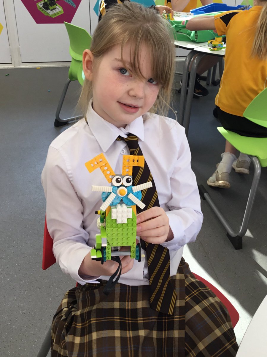 gmitchellsthil1's tweet photo. What do you get when you cross #Easter with #Lego? @StHilarysSchool @LEGOIdeas #SurreyPrep @ABCMagazine https://t.co/2MbUnkgb94