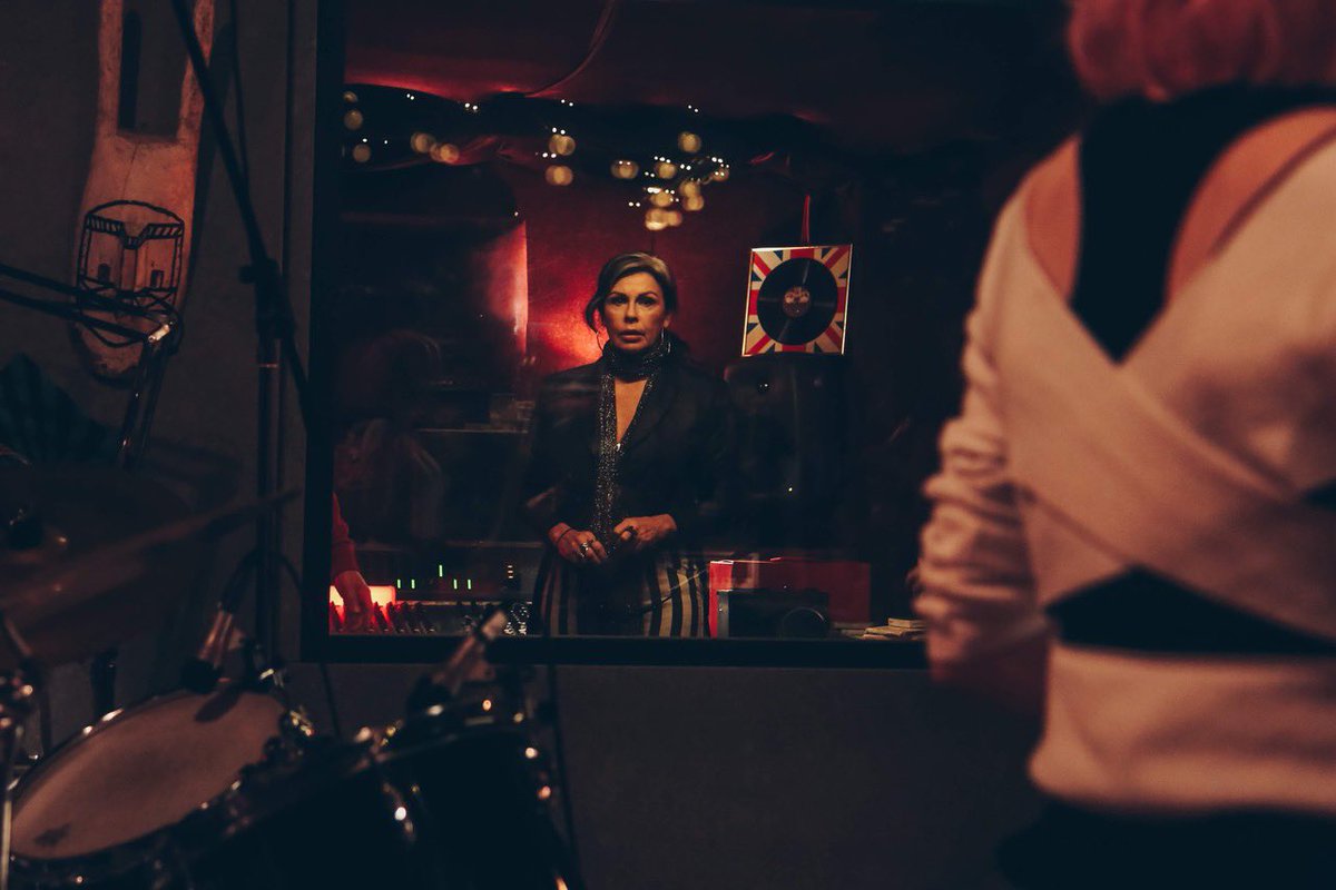 queensofmystery's tweet image. Did you miss #queensofmystery on @channel5_tv last weekend? Fear not! You can catch up here, ready for tomorrow’s Ep “Death by Vinyl” with guests inc @missmcollins @cononeilluk @francesbarber13 @shidknee @jumideuster Mark Heap &amp;amp; Josette Simon: channel5.com/queens-of-myst…