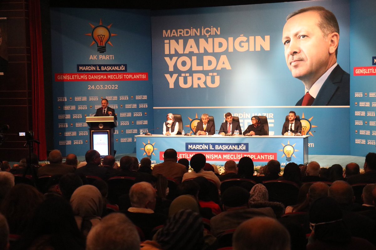 uniak_mardin's tweet photo. Genişletilmiş İl Danışma Meclisi Toplantısı Genel Başkan Yardımcısı/Yerel Yönetimler Başkanımız Sn. @mehmetozhaseki 'nin katılımlarıyla gerçekleştirip ÜNİAK olarak katılım sağladık.
Büyük ve Güçlü Türkiye'nin inşası için çalışmaya ilk günkü azim ve kararlılıkla devam ediyoruz. 💪 https://t.co/wJZRliBFcH