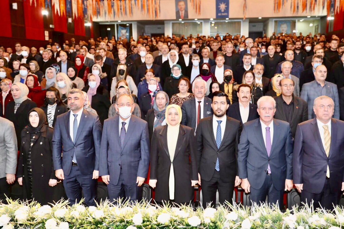 uniak_mardin's tweet photo. Genişletilmiş İl Danışma Meclisi Toplantısı Genel Başkan Yardımcısı/Yerel Yönetimler Başkanımız Sn. @mehmetozhaseki 'nin katılımlarıyla gerçekleştirip ÜNİAK olarak katılım sağladık.
Büyük ve Güçlü Türkiye'nin inşası için çalışmaya ilk günkü azim ve kararlılıkla devam ediyoruz. 💪 https://t.co/wJZRliBFcH