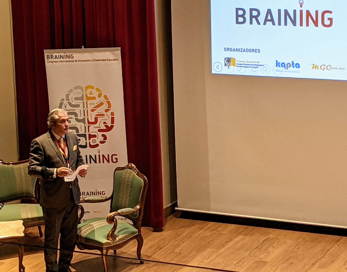 ngelMartnOtero4's tweet photo. Comenzamos una cita ineludible @brainingcongres 2022, junto a parte del equipo del @ColBernadette. Gracias a @jamusemk y @enriquecastille por "sacudir" un año más conciencias en el mundo educativo. https://t.co/pTnVeT0Q1U