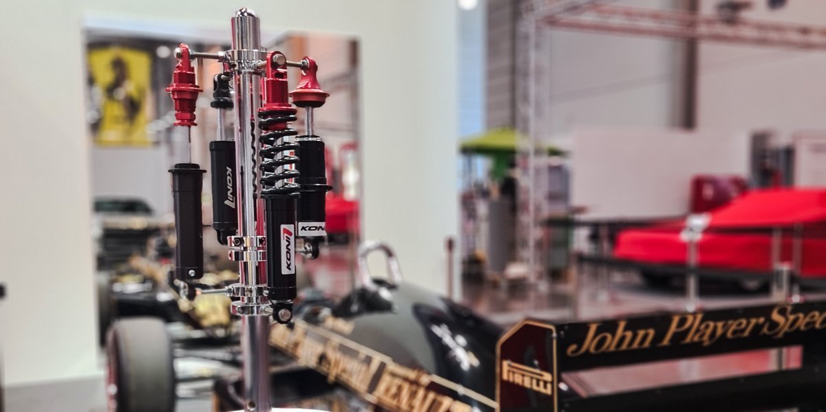 koni_global's tweet photo. On display #TechnoClassica, the @nigelmansell #JohnPlayerSpecial fitted with #KONI shock absorbers.
This is a fine racing car! Now at #MesseEssen, Stand 3-148.
#KONIimproved #F1 #Racing https://t.co/oNph2QQUEg