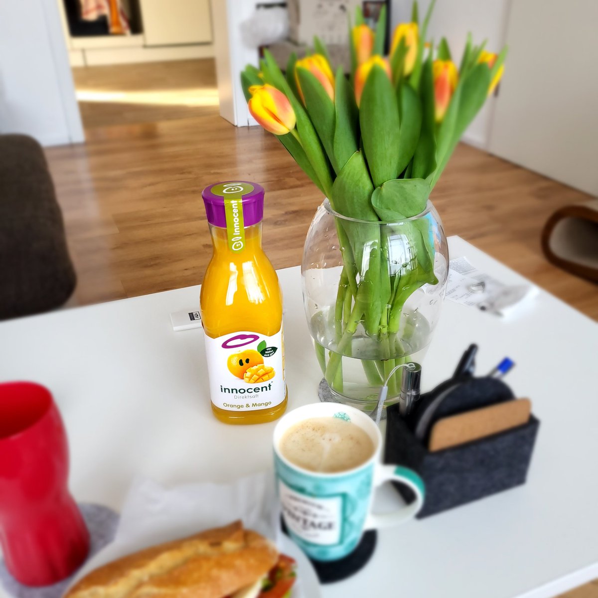 glamEva's tweet photo. Schönes Frühstück macht nicht so schöner Freitag besser! @innocent https://t.co/6Dm7p6Fx86