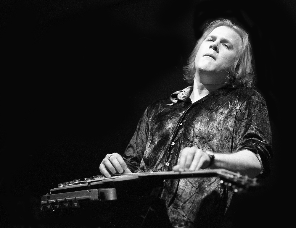 The jeff healey band. Слепой музыкант на гитаре. Слепой музыкант на гитаре. Слепой музыкант на гитаре. Слепой музыкант на гитаре.