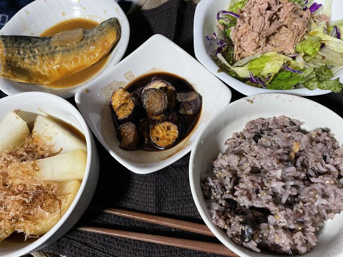 ご飯モリモリ、メメントモリ! 