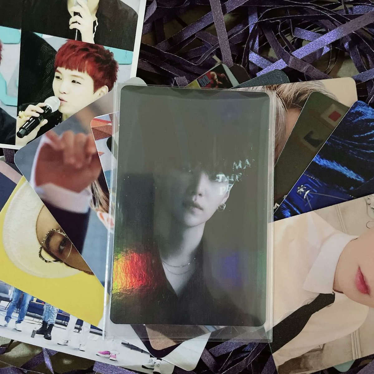 _sugadaddyyy's tweet photo. YOONGI HOLO CAME HOME TODAY!!! 💜💜💜 *sparks overload* Thank you so much for the smooth transaction, and also for the freebies, andami huhu🥺💜 

@cjkhaul
#cjk_feedbacks https://t.co/sbBvzFego7