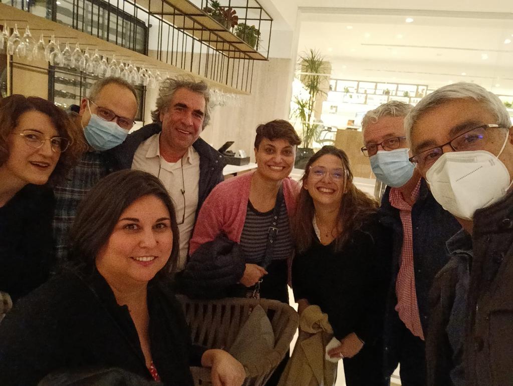 Paz Sanz Ayán (@pazsanzayan) on Twitter photo Fantástico programa de Actualización en RHB Cardíaca. <a href="/SORECAR_es/">SORECAR</a> Insuficiencia Cardíaca desde Sevilla. Hospital Virgen del Rocío <a href="/SERMEF_es/">SERMEF</a> @riesgo_SEC <a href="/hospital12Oct/">Hospital 12 Octubre</a> <a href="/UAI_imas12/">UAI_imas12</a> <a href="/JavierdeJuan1/">Javier de Juan</a> <a href="/Juan__Izquierdo/">Juan Izquierdo García</a> <a href="/JuanFDelgado1/">Juan F Delgado</a> <a href="/albagomez_dra/">Alba Gomez</a> <a href="/PilarNotario1/">Pilar Notario</a> @ Fantástico programa de Actualización en RHB Cardíaca. <a href="/SORECAR_es/">SORECAR</a> Insuficiencia Cardíaca desde Sevilla. Hospital Virgen del Rocío <a href="/SERMEF_es/">SERMEF</a> @riesgo_SEC <a href="/hospital12Oct/">Hospital 12 Octubre</a> <a href="/UAI_imas12/">UAI_imas12</a> <a href="/JavierdeJuan1/">Javier de Juan</a> <a href="/Juan__Izquierdo/">Juan Izquierdo García</a> <a href="/JuanFDelgado1/">Juan F Delgado</a> <a href="/albagomez_dra/">Alba Gomez</a> <a href="/PilarNotario1/">Pilar Notario</a> @