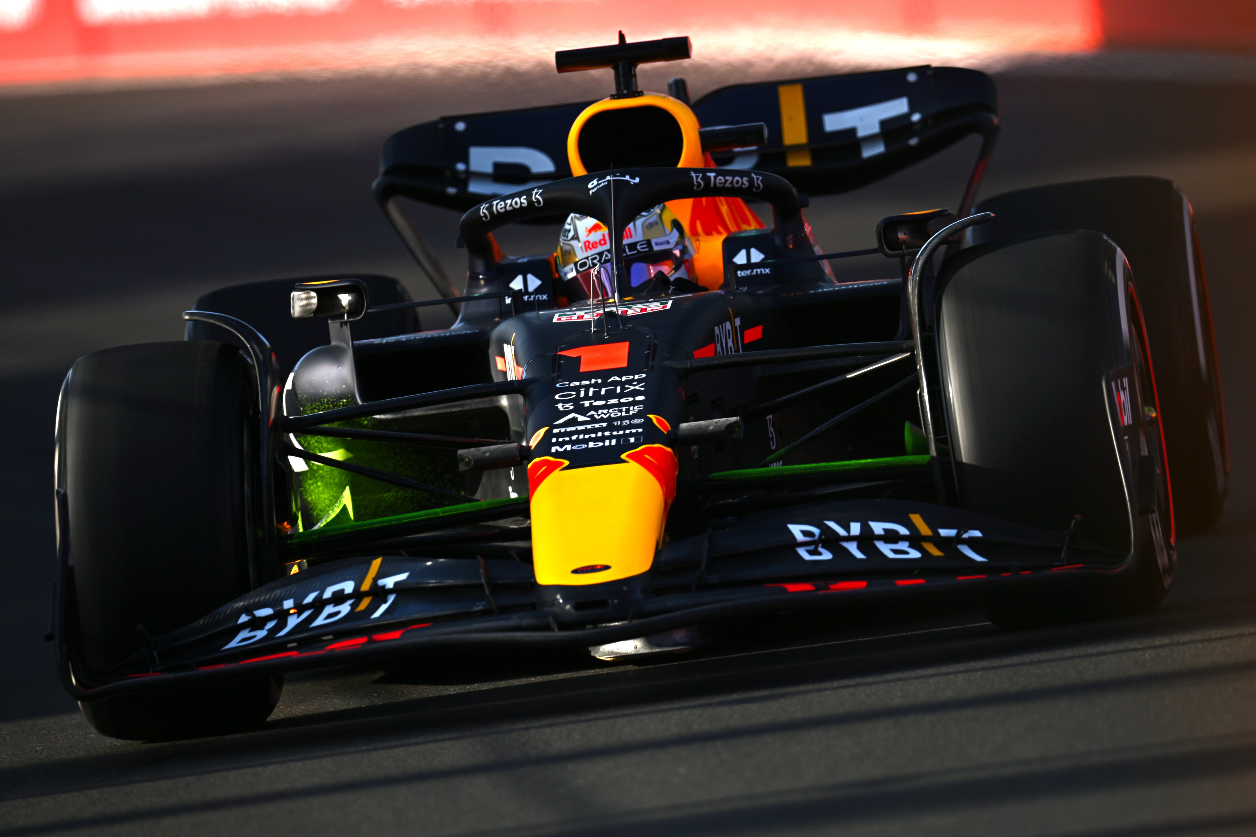 Max Verstappen podczas 1. treningu przed Grand Prix Arabii Saudyjskiej