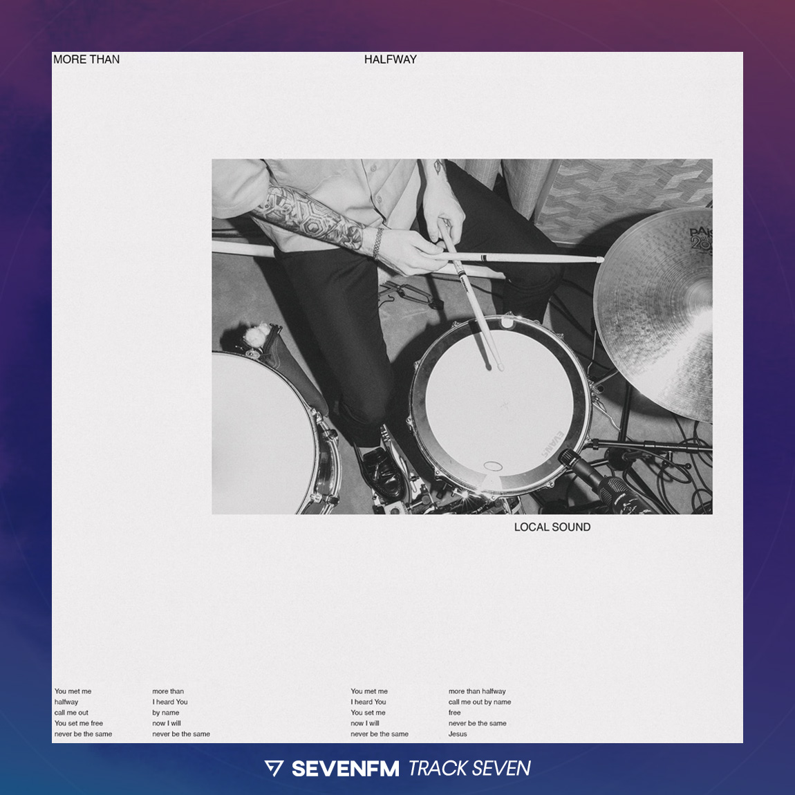 Seven_FM's tweet photo. Na een pauze van twee jaar zijn ze keihard terug met nieuwe muziek. De nieuwe #TrackSeven van Local Sound gaat over hoe de liefde van de Vader altijd dichter bij is dan we denken. More Than Halfway is de nieuwe #TrackSeven! #LiveTheMusic https://t.co/wveP53q1Bi