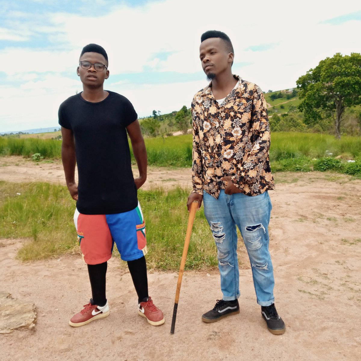 LoyaltyBongz031's tweet photo. @MaGeerhnation my Brother for Life,my Partner in Grind,my Favorite with the Rhymes &amp; Bars ❤🤝

#TheFamily https://t.co/oVW1AJlBCk