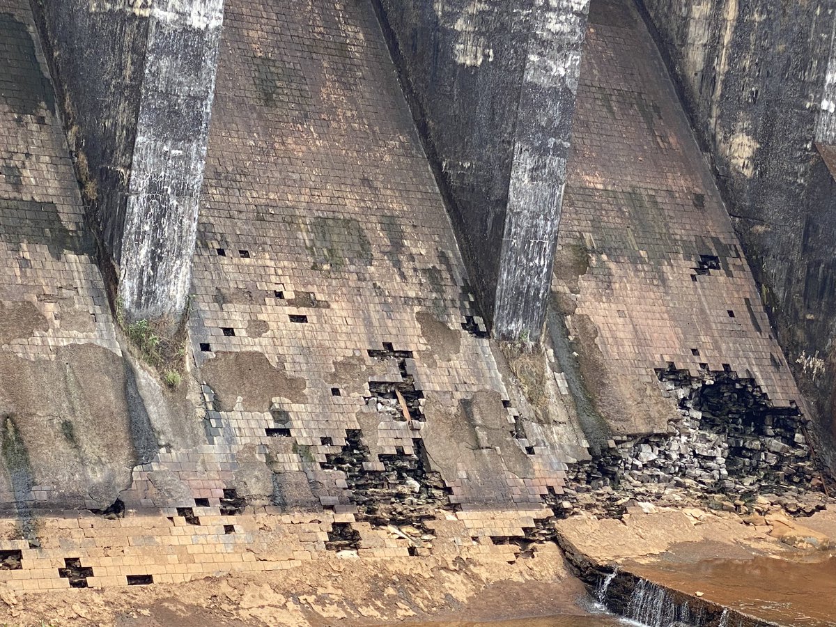 cpmu_drip's tweet photo. #DRIP2, during inspection today, major discussions regarding ongoing rehabilitation at Kuttiyadi dam include:
1. Design drawings
2. Quality Control 
3. Physical Modelling 
4. Design Mix
5. Slope stabilisation https://t.co/XTN7UIJqYP
