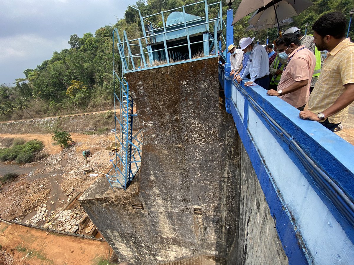cpmu_drip's tweet photo. #DRIP2, during inspection today, major discussions regarding ongoing rehabilitation at Kuttiyadi dam include:
1. Design drawings
2. Quality Control 
3. Physical Modelling 
4. Design Mix
5. Slope stabilisation https://t.co/XTN7UIJqYP