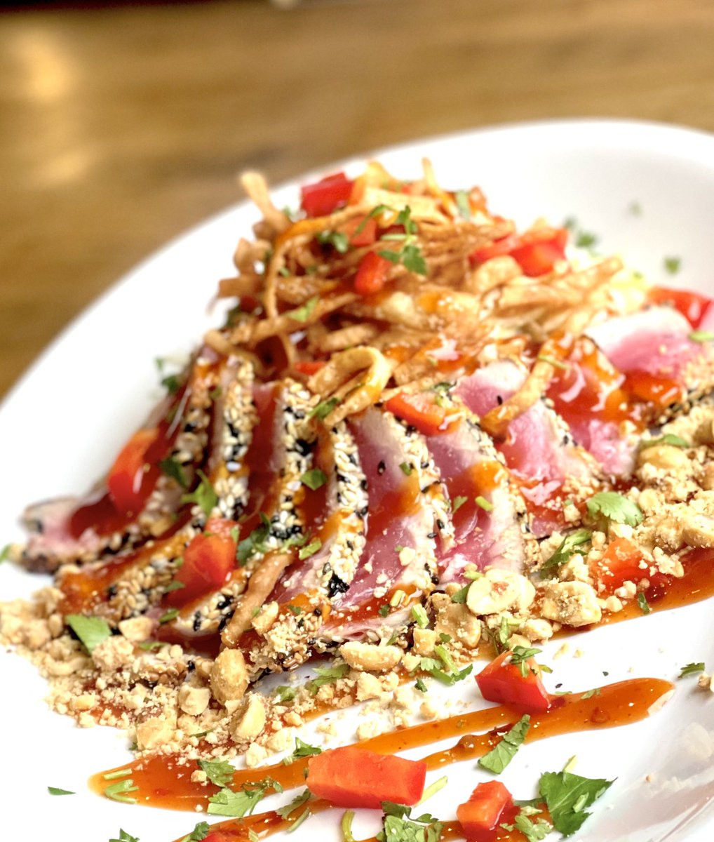 Central Standard - Bettendorf tweet media