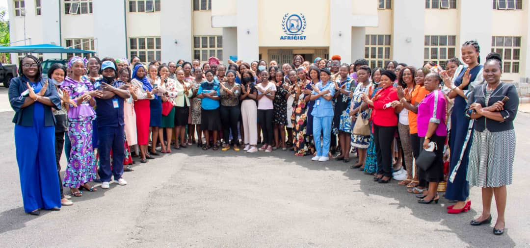 AFRIGIST_'s tweet photo. #Recall -10th March #womensday2022 celebration at @AFRIGIST_  in collab. with @DEarthAfrica  coupled with the graduation ceremony of #AGRIGIST #Professional  #Masters and #Postgraduatediploma student!
What an exciting day it was! #WomenEmpowerment #WomensDay #geospatial #STEM https://t.co/P0Gprf8V0l