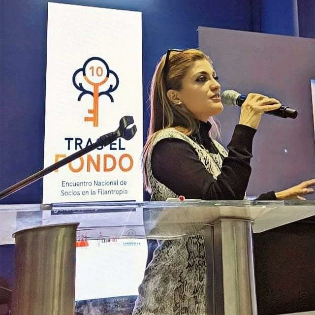 FundacionSolmar's tweet photo. ¡Nuestra participación en #TrasElFondo2022 fue todo un éxito! 🎖️

¡Felicidades a Fundación Majocca por la organización de tan increíble evento que reúne a tantas personas comprometidas en hacer el bien al prójimo! 👏 https://t.co/L4FTYTq6dx