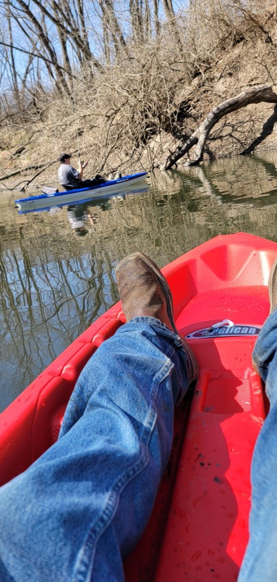 aarontheman0's tweet photo. Might not have caught one fish or even got a bite but still beats a day in the house. @allen_badgett1 https://t.co/rhzowhw60R