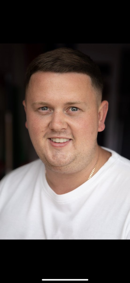 jakethomasowens's tweet photo. Acting headshot by @DanCollinsPhoto 👍 #mune #munecasting #dancollins https://t.co/knddAmFs4h