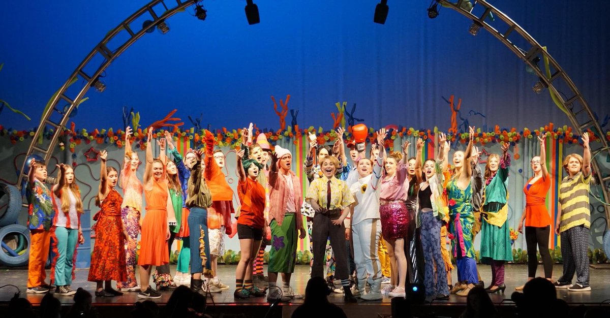 SHSTheatre's tweet photo. Tonight’s the night! The Spongebob Musical opens at 7pm! Plenty of good tickets are still available at the door(ticket sales start at 6:30!) We can’t wait to welcome you to Bikini Bottom! https://t.co/Nalk4DnZzv https://t.co/7TRFjtjbhh