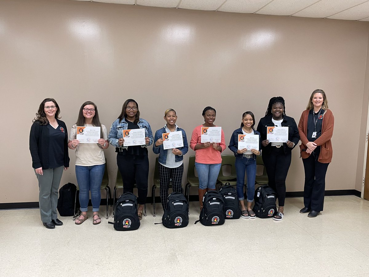 WestPointCTC's tweet photo. Congratulations to Mrs. Ziegelmann’s Healthcare students for completing the @MyPI_MS Program. We held the graduation ceremony today with the @ClayCo_Ext Office & guests from our community who helped teach. #WPCTC #WPCSD #CTE #MyPI #TooMuchPoint https://t.co/Csw4dDabk6