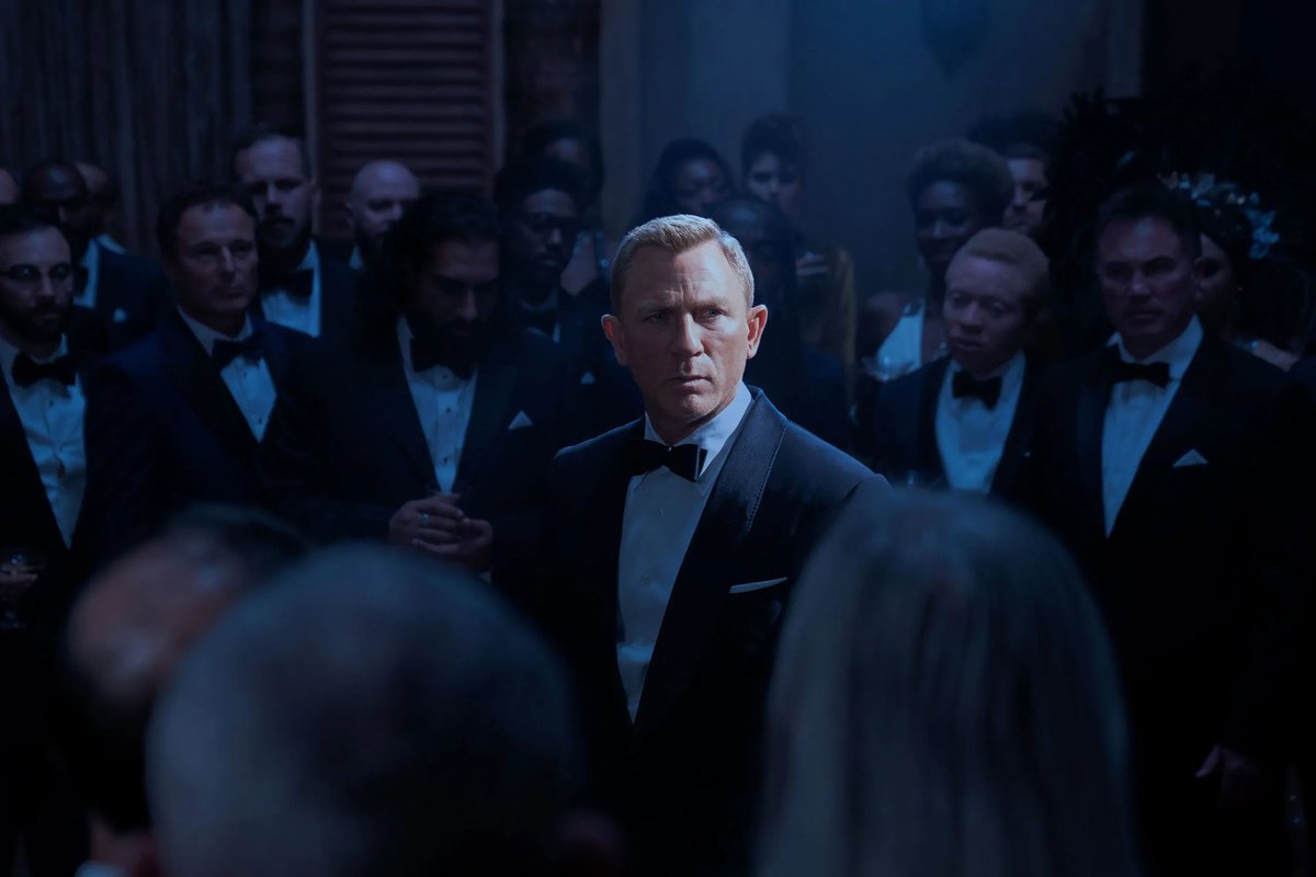 A James Bond competition series ‘007’S ROAD TO A MILLION’ is in the works at Amazon.

The series will be filmed at historical Bond locations featuring contestants competing in tests of intelligence &amp; endurance to win a £1 million cash prize.

(Source: variety.com/2022/tv/global…)