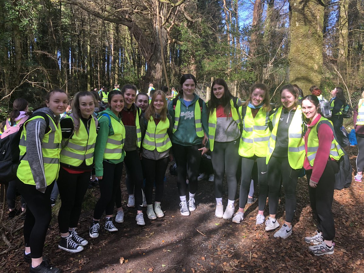 typrestuam's tweet photo. Fantastic day at the @GreenSchoolsIre Walk for Water event in Cong Woods @PresCurrylea1 @WorldWise_Irl @PresHeadford @YSInow @tydotie @PdstTy @IrishWater #greenschools #WorldWaterDay2022 #TY #tuam #cong https://t.co/qVwN64r54x