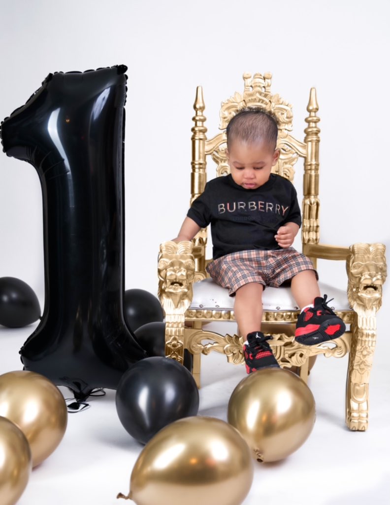 RipWingy's tweet photo. HAPPY BIRTHDAY SON I THANK GOD FOR YOU EVERY SEC OF THE DAY 🎉 https://t.co/PQCt2qXihU