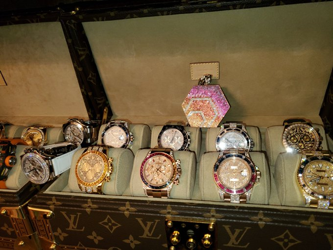 RichardHeartWin's tweet photo. https://t.co/mLZsmWIz4A is pretty cool. #HEXicans have the:
Biggest diamond.
Fastest car.
Best #ROLEX collection.
Best Price chart. https://t.co/hO8bmNpNpU