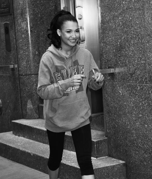 hourly naya rivera (@hourlyrivera) on Twitter photo 