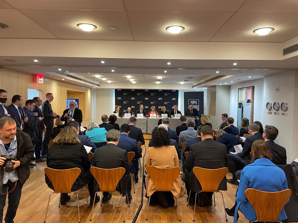 Denmark_UN's tweet photo. A warm welcome to our co-founders ๐ฆ๐ฑ๐จ๐ด๐ฒ๐ญ๐ณ๐ฑ๐บ๐ฆ, speakers and all members from the new GoF ๐๐ผ We #StandWithUkraine and #StandforAccountability โ๏ธ๐ https://t.co/2LzF4rwBR9