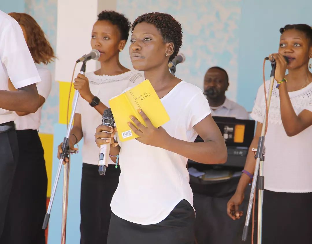 wrmtanzania's tweet photo. IBADA IMEANZA MAHALI HAPA UBUNGO EXTERNAL BONDE LA CHUMVI.
Ni wakati wako wakuja kupokea Ukombozi halisi wa Nyumba yako, Popote ulipo Dar es Saalam karibu mahali hapa malaika wa Bwana wapo Kushughulika na Nyumba yako. https://t.co/ns6cA3dxSn