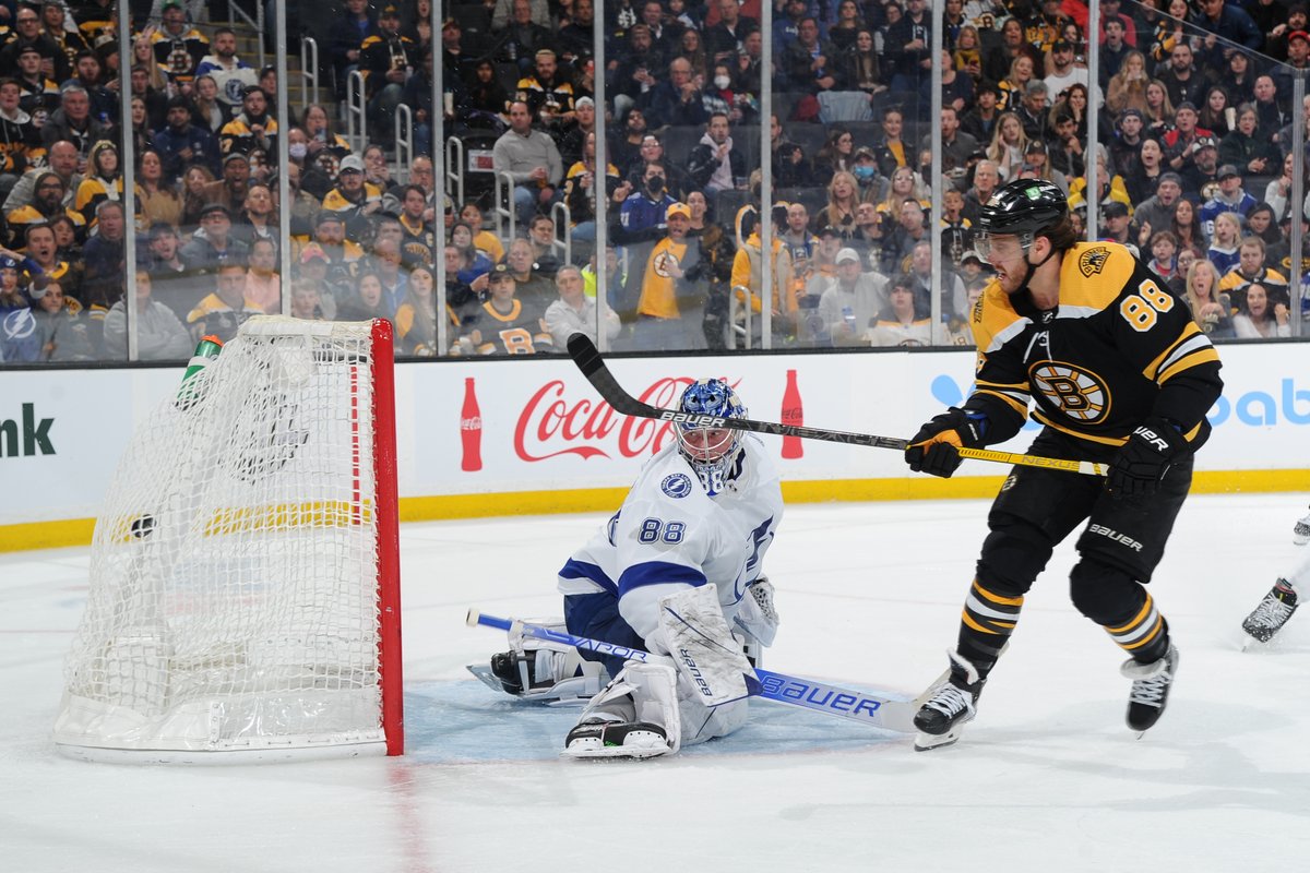 NHLBruins's tweet photo. Pasta Parties never disappoint. 🎉 https://t.co/PR110IqBeC