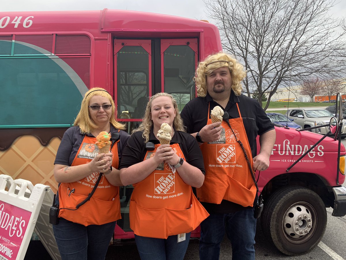 The Kaitlyns with Fundaes celebrating success sharing.
@mmusick77 @ChristopherInHR <a href="/HDRLC8615/">Home Depot RLC 8615</a> <a href="/IsenhowerJeff/">Jeff Isenhower</a> <a href="/KristinDecker11/">Kristin Decker</a> <a href="/THDKaitlynLake/">Kaitlyn Lake</a>