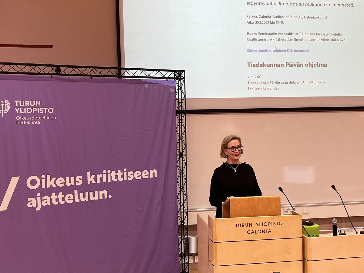 Dekaani Anne Kumpula avaa Tiedekunnan päivän - tämä 20-vuotinen instituutiohan on ollut tauolla parin vuoden ajan. Kuulemme Calonialla tiedekunnan ajankohtaisesta tutkimuksesta ja vietämme illan ravintola Koulussa sekä Kirkkotiellä. Alumnitoiminta jatkuu vihdoin - huraa!