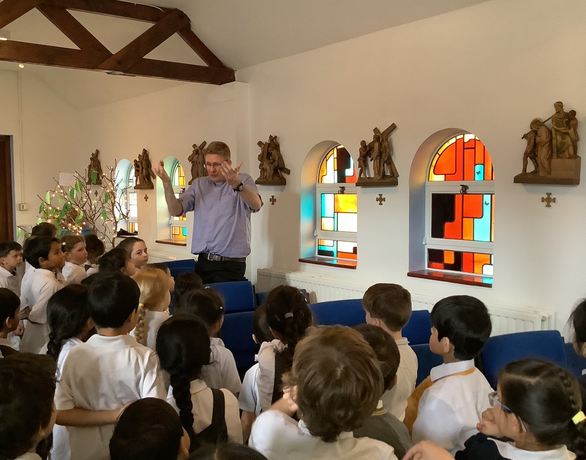 StainesPrepYr1's tweet photo. We had a lovely afternoon yesterday at our local church, Our Lady of the Rosary. A huge thank you for Father Philip for such a warm welcome. #StainesPrepLearning #StainesPrepRE #StainesPrepRespect #StainesPrepYear1 https://t.co/vzthHlPNWm