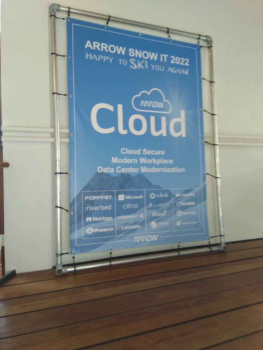 rharmsen's tweet image. Het kan en mag weer.
Dagje inspiratie opdoen #SnowIT @ArrowECS