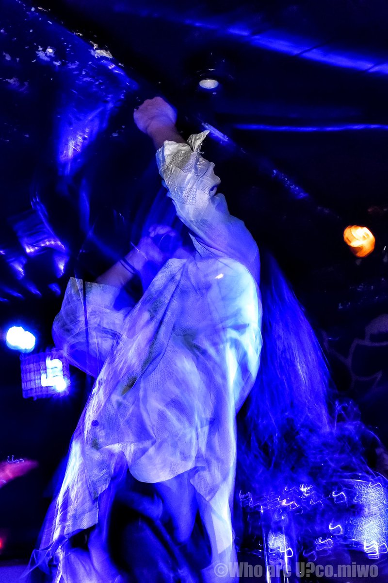 noelmiwo's tweet photo. Inverted Clap
#InvertedClap
#縁
#エニシ
#二万電圧 https://t.co/CWGqkF3OAM