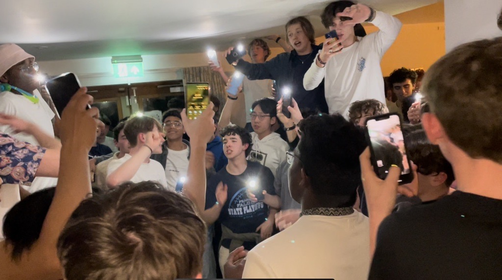 Great to have the Upper Sixth back on Wednesday for our end of term celebrations <a href="/MertensHouse/">Mertens House</a>