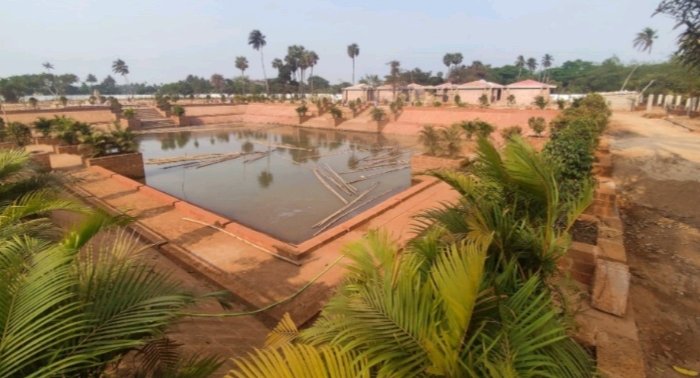 OBCC_Odisha's tweet photo. #SUANDO #RHPC #OBCC @OBCC_Odisha
Renovation and Development of Pandit Utkalamani Gopabandhu Das Birthplace Memorial & Museum Project at Suando in the District of Puri: Ancestral House wall construction, Pond-1 & Plantation work, Museum Building Roof Tile work in Progress. https://t.co/fcShLnXLbP
