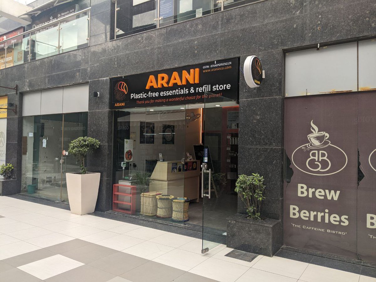 AraniEco's tweet photo. Launching the first ever home care refills in Gurgaon. Bring your old bottles and get new refills at https://t.co/rffWeacTVy
 
#BYOB #AraniEco #noplastic #zeroplastic #sustainability #sustainableliving #hateplastic #ecofriendly #plasticfree #plasticpollution #plasticfreeliving https://t.co/xwb3ER4nUo