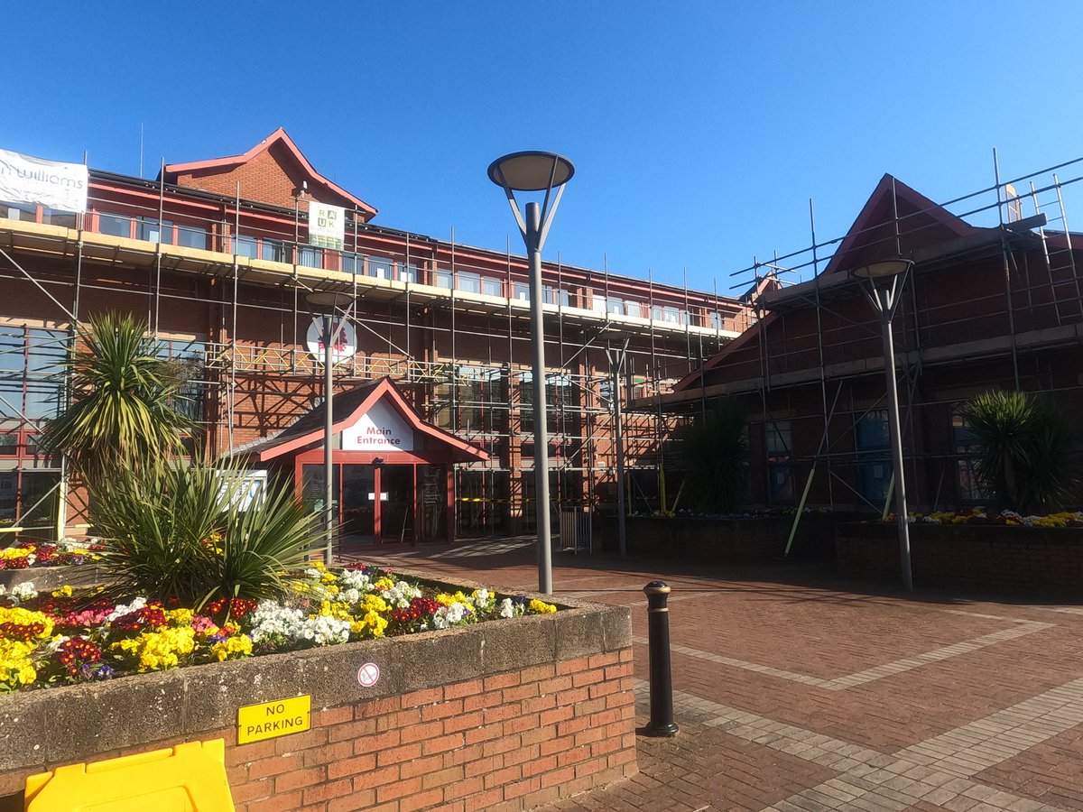 DHScaffServ's tweet photo. Just had one site visit this week to #kirkbyinashfield for a design to the council offices..! #dhscaffoldservices #weeklypost #fridaypost #sheffieldissuper #scaffolddesign #temporaryworks https://t.co/ug40WbR3Ay