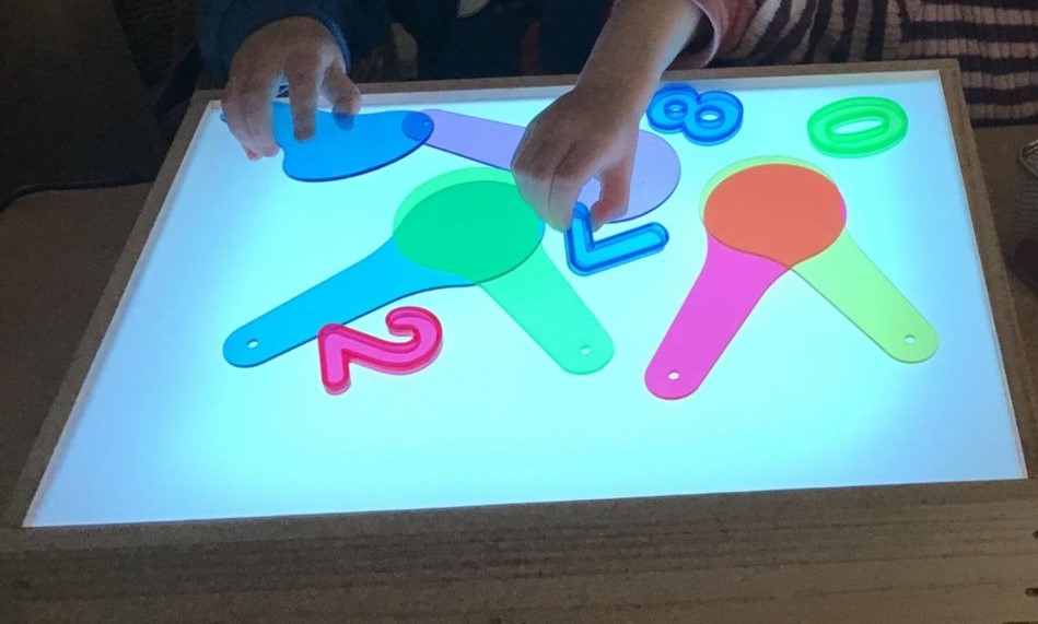 SpringNursery's tweet photo. Inventors have focused on vets. The children were caring for a poorly dog at the vets and looked at X-rays to talk about bones.They really enjoyed exploring a new light box with different neon objects.For stem week the children used an electric fox to maneuver along a track. https://t.co/11vc9K5gqK