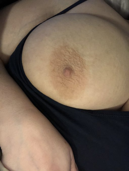 It&rsquo;s kind of cold in here. One of my favorite lovies just sent a post request with a tip. Here you go<a href="/tag/bbw"class="tags"><span>#bbw</span></a><a href="/tag/boob"class="tags"><span>#boob</span></a><a href="/tag/chubby"class="tags"><span>#chubby</span></a><a href="/tag/nsfw"class="tags"><span>#nsfw</span></a><a href="/tag/tit"class="tags"><span>#tit</span></a><a href="/tag/nsfwtwt"class="tags"><span>#nsfwtwt</span></a>