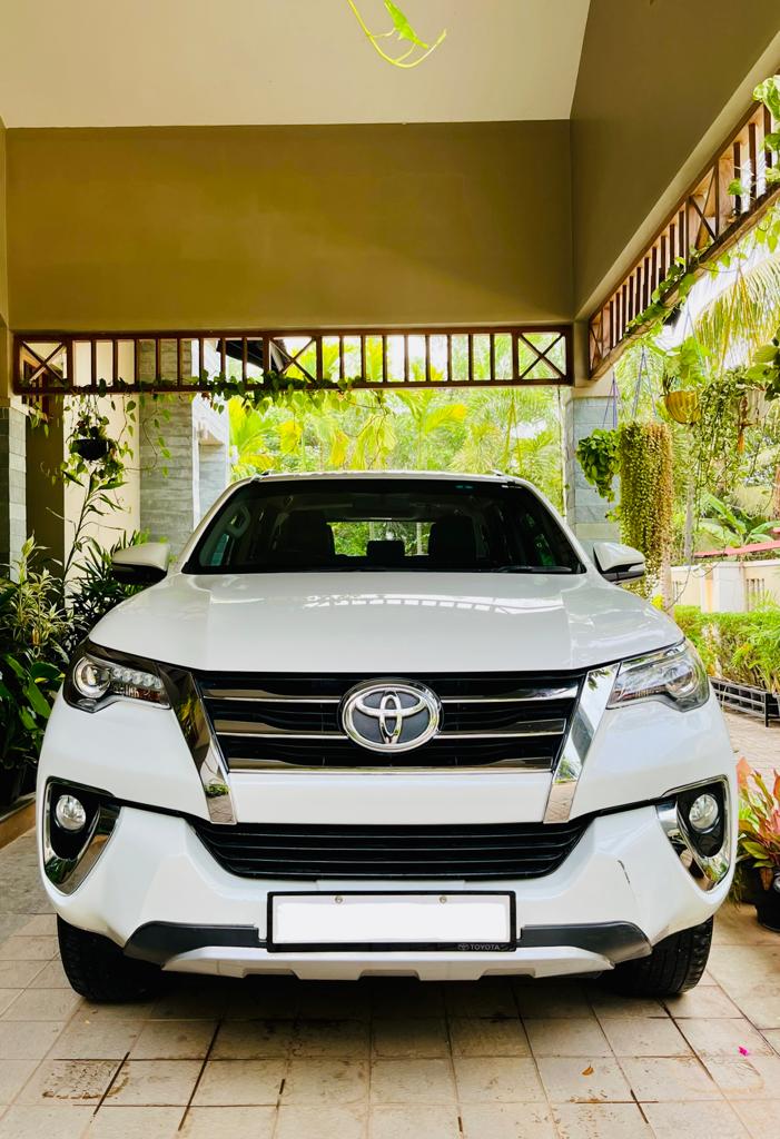 AssociatesView's tweet image. 4*4 𝐀𝐔𝐓𝐎𝐌𝐀𝐓𝐈𝐂 𝐅𝐎𝐑𝐓𝐔𝐍𝐄𝐑
𝐅𝐨𝐫 𝐬𝐚𝐥𝐞 !!!
Loan Facility available!!!
For more details DM
#car #cars #carloan #UsedCarLoans #carforsale #sale #usedcar #kerala #dealership #DEALER #finance #loan #honda #hondacity #hondalife #city
