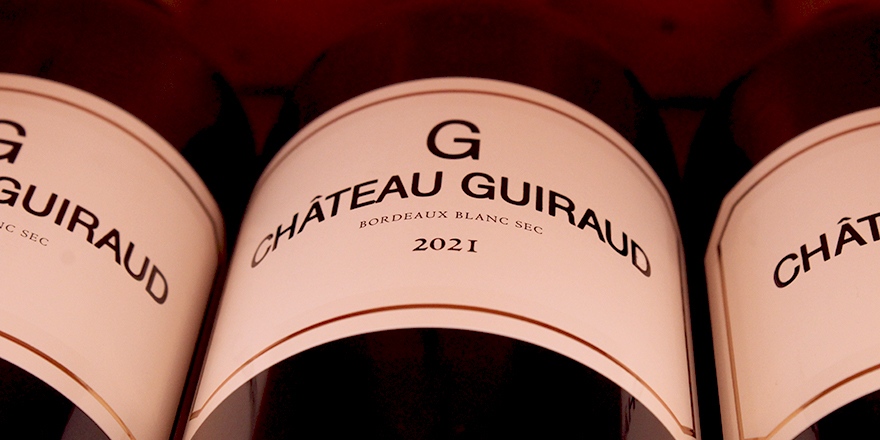 chateau_guiraud (@chateau_guiraud) on Twitter photo ๐ธ ๐๐ ๐ ๐๐ #๐๐ฎ๐ข๐ซ๐๐ฎ๐ ๐๐๐๐: ๐๐ ๐๐ฎ๐ฏ๐ฬ๐ ๐ฉ๐ฅ๐๐ข๐ฌ๐ข๐ซ ๐ธ
Zeste de #pamplemousse, chair de pรชche jaune et petites #fleurs d'arbres fruitiers sont les nuances de ce #millรฉsime. Le G 2021 de <a href="/chateau_guiraud/">chateau_guiraud</a> se veut frais et fin !
#GrandCruClassรฉ #AB #Wine ๐ธ ๐๐ ๐ ๐๐ #๐๐ฎ๐ข๐ซ๐๐ฎ๐ ๐๐๐๐: ๐๐ ๐๐ฎ๐ฏ๐ฬ๐ ๐ฉ๐ฅ๐๐ข๐ฌ๐ข๐ซ ๐ธ
Zeste de #pamplemousse, chair de pรชche jaune et petites #fleurs d'arbres fruitiers sont les nuances de ce #millรฉsime. Le G 2021 de <a href="/chateau_guiraud/">chateau_guiraud</a> se veut frais et fin !
#GrandCruClassรฉ #AB #Wine
