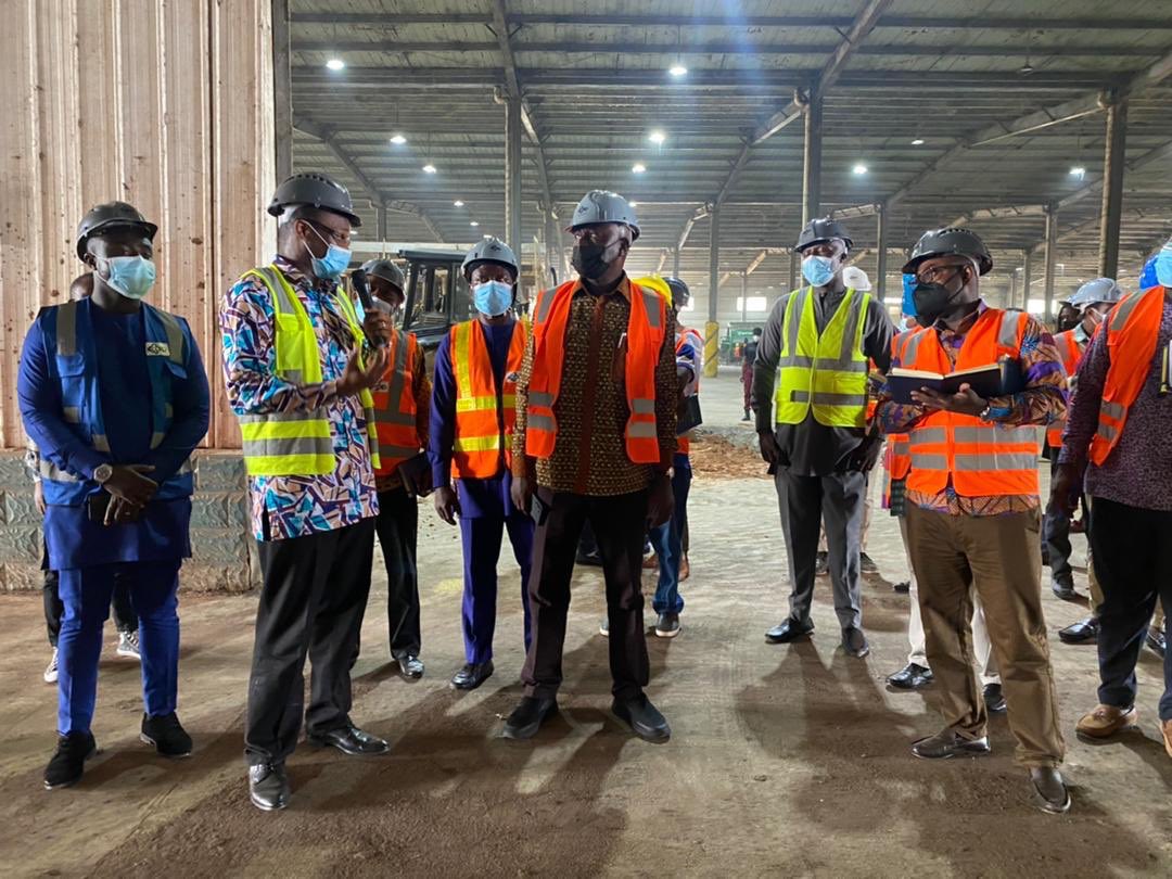 ZoomlionLtd's tweet photo. The visit enabled the Minister to apprise himself with the operational activities of the facility.

#KCARP

2/3 https://t.co/PH6tNkH2EL