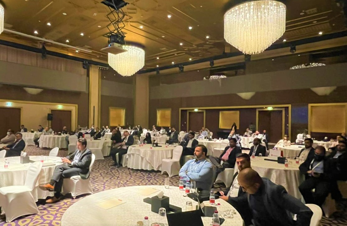 IDCMEA's tweet photo. Interesting topics discussed at the @IDC #DX Forum #Doha to our delegates in attendance. Harnessing the Forces of Change to Reshape the Enterprise with Eren Eser. Thank you to our partners for joining us onboard - @Veeam  @Kofax  @OutSystems @novigo_scm #IDCDXFORUM https://t.co/WffcaUQnyJ