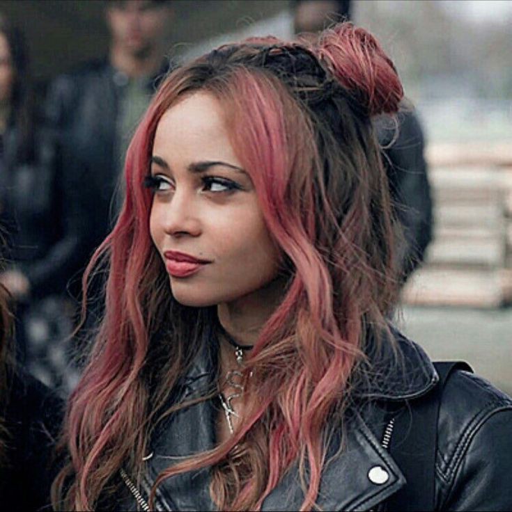 TheyBelongToUss's tweet photo. Hot ladiesπβ€π
@CW_Riverdale @WriterRAS
#Riverdale #choni #reunitechoni #bringbackchoni https://t.co/of1YlqMfx5