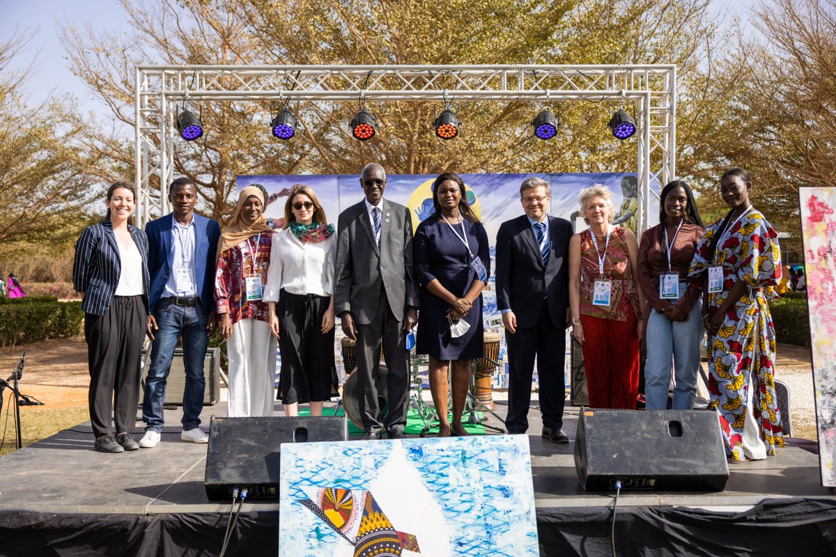 DDCBenin's tweet photo. Le mouvement global de la jeunesse pour l’🫧prend forme au #Forummondialeau9 à Dakar. La jeunesse est l’acteur du changement à venir. Marième S. Ndiaye, députée à l’Assemblée Nationale du Sénégal: « Impossible n’est pas jeunesse ». #SwissWaterDakar  @InternSecrWater @SwissDevCoop https://t.co/JWINtJVrkG