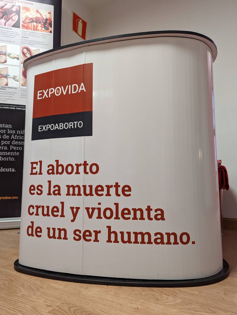 GCatolicos's tweet photo. Hemos inaugurado la #ExpoVida ¿Hoy pasas por el #RefugioProvida a verla? https://t.co/8RpoYS32mB